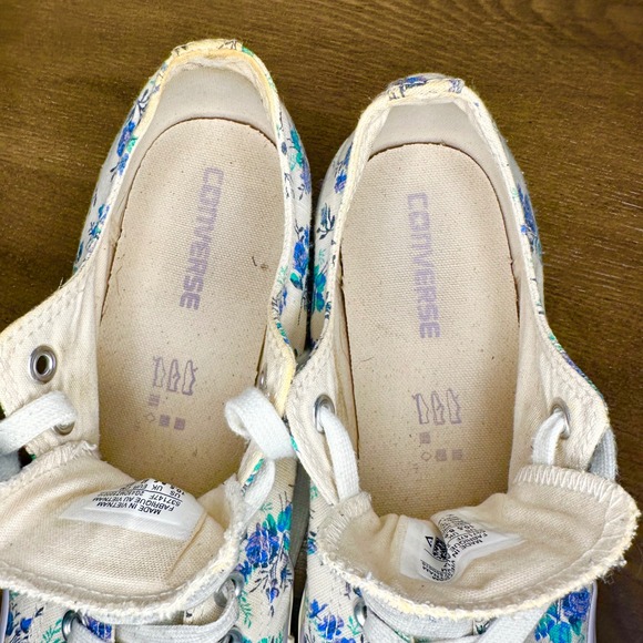 Converse All Star Low Top Floral Lavender Print Canvas Sneakers Womens Size 10.5 - Picture 7 of 7